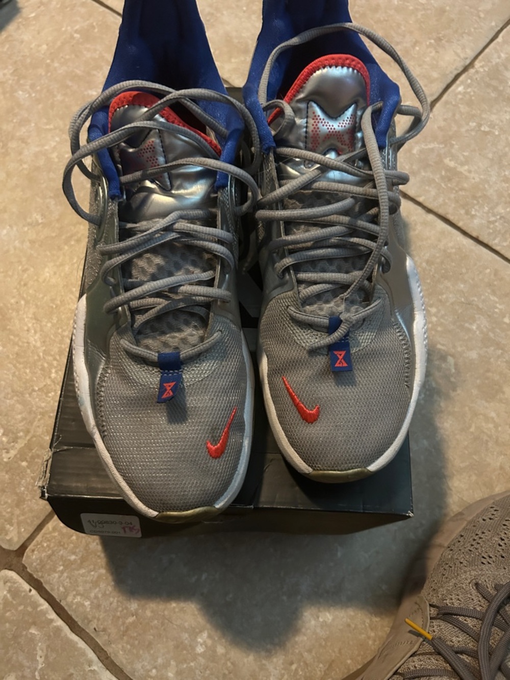 Nike Kids Gray Sneakers with Red Accents